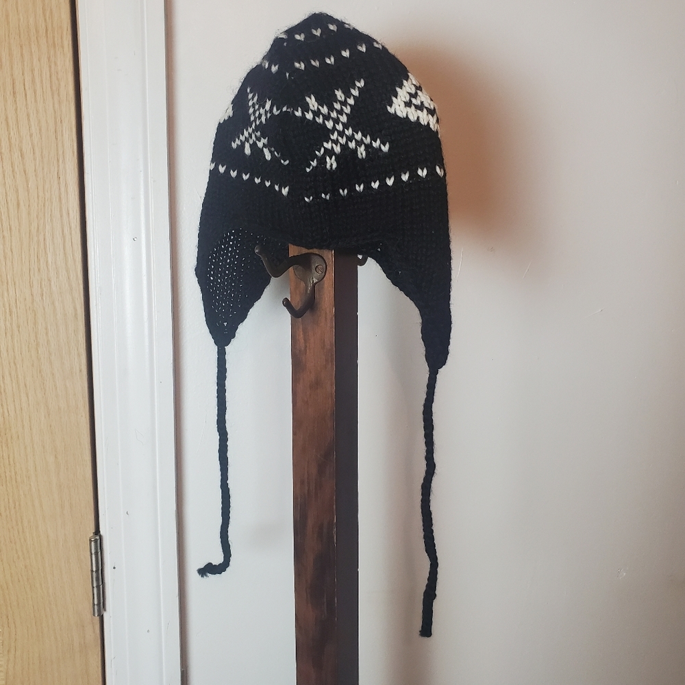 Old Navy Wool Knit Hat